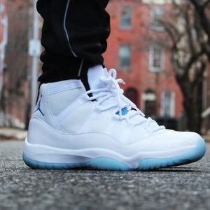 Air Jordan 11 Retro Legend Blue